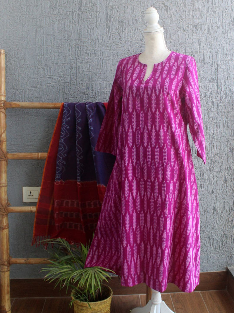pochampally dress neck designs Stunning Pochampally silk kurti, Pochampally is another form of the ikat dyeing process, which is a resist-dyeing technique. The yarns of the fabric are dyed separately, creating shapes and