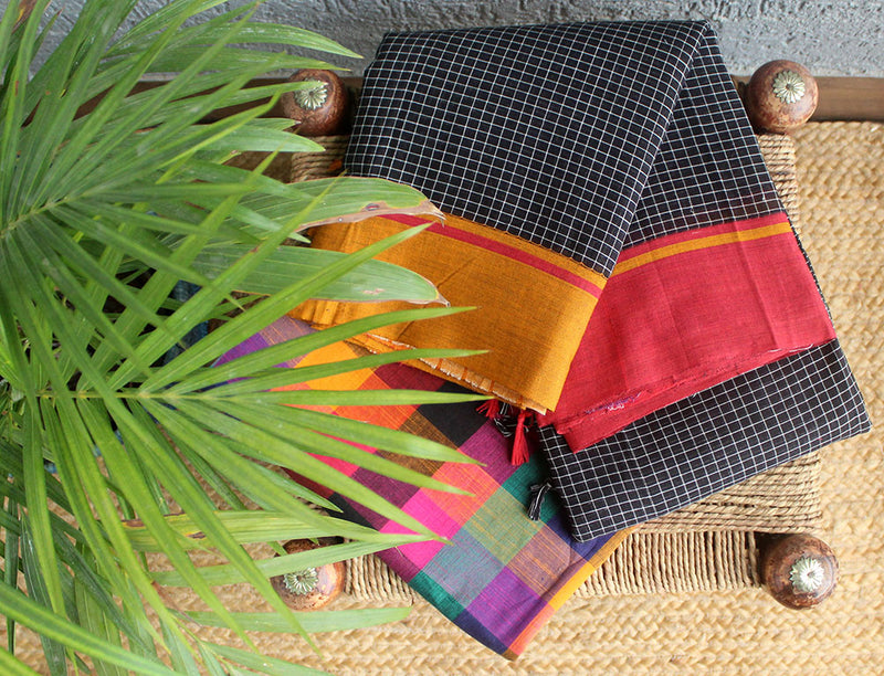 Black Patteda Anchu Cotton Saree With Red and Yellow Borders