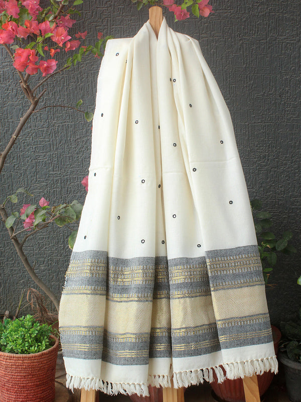 Off-White Bhujodi Handloom Acrylic Wool Shawl