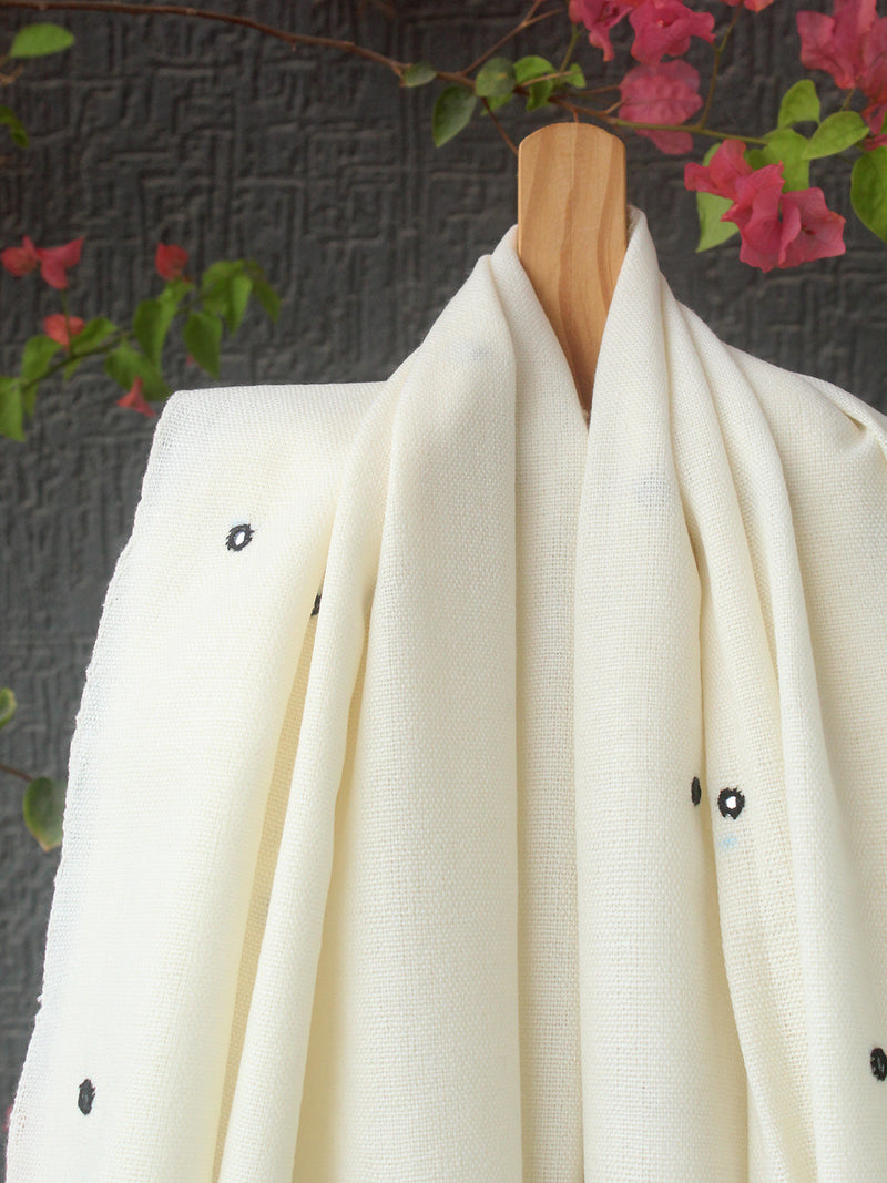 Off-White Bhujodi Handloom Acrylic Wool Shawl