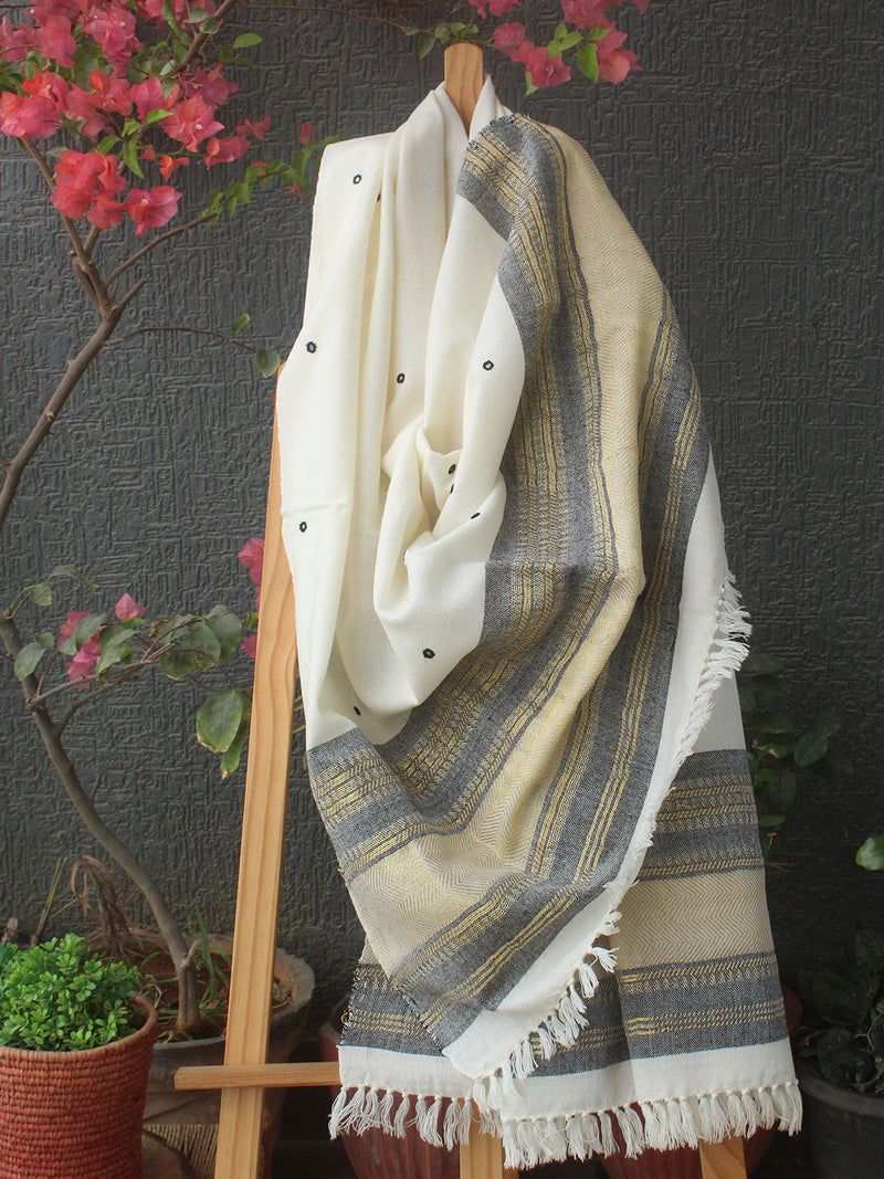 Off-White Bhujodi Handloom Acrylic Wool Shawl