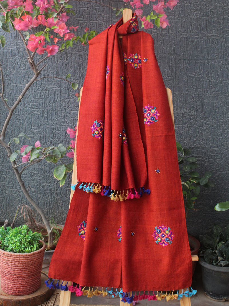Rust Bhujodi Handloom Pure Wool Ahir Hand Embroidery Stole