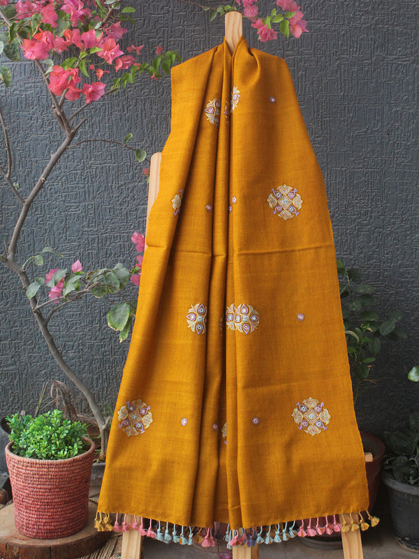 Mustard Bhujodi Handloom Pure Wool Ahir Hand Embroidery Stole