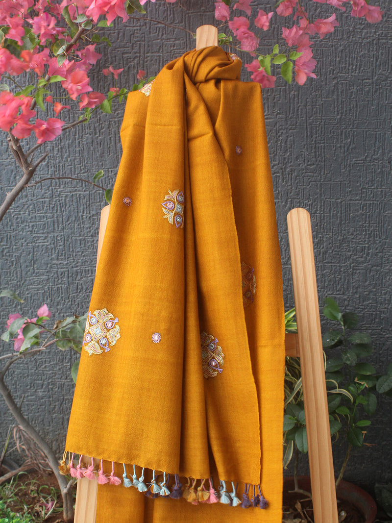 Mustard Bhujodi Handloom Pure Wool Ahir Hand Embroidery Stole