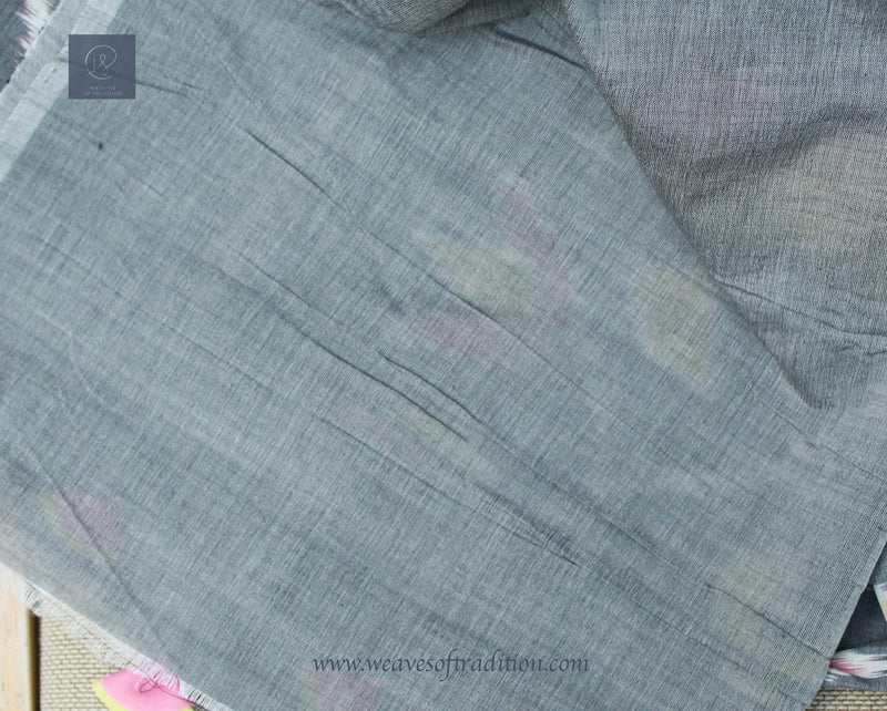 Grey Pochampally Double Ikkat Handloom Cotton Saree